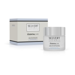<p>Moisturising cream for normal to dry skin that smooths the skin texture, improves elasticity and increases collagen synthesis. Formulated with powerful active ingredients such as Vitamin C and Celebr'age&trade;, it leaves the face moisturised, soft and plump-looking.</p>